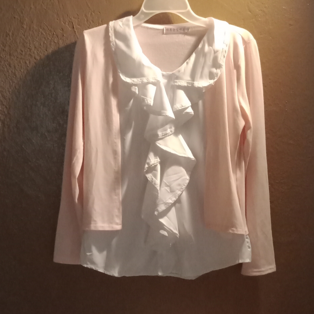 NWOT-Ruffle Top With Built In Sweater